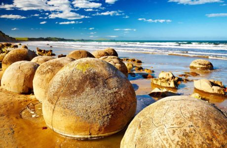 Moeraki, South Island Tours